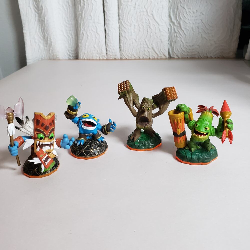 Skylanders Giant‎ Special Characters lot of 4